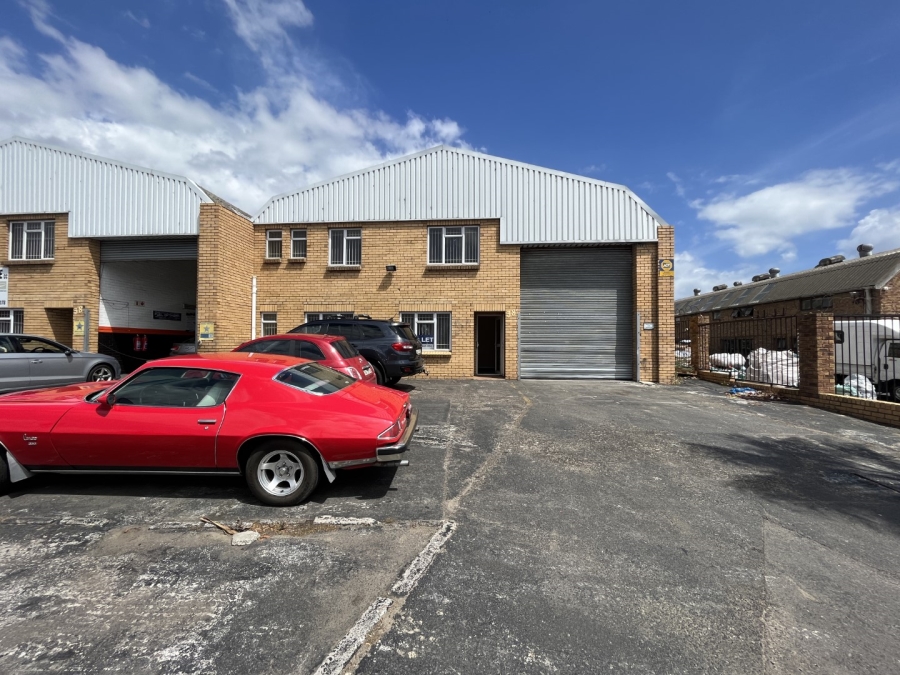 To Let commercial Property for Rent in Montague Gardens Western Cape